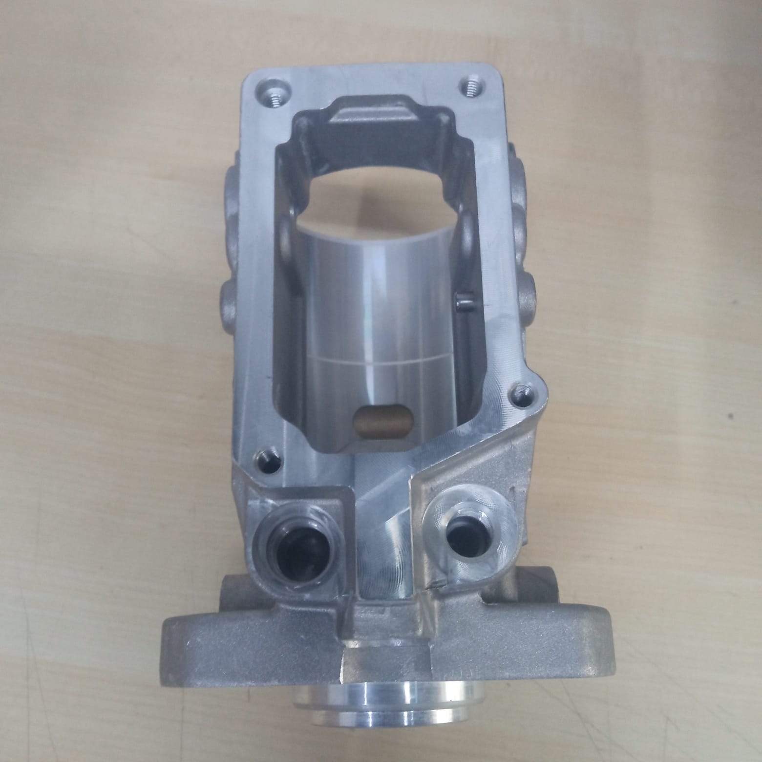 CARCAÇA APLICAÇÃO R730 – CASE, FORD E NEW HOLLAND - Imagem 2